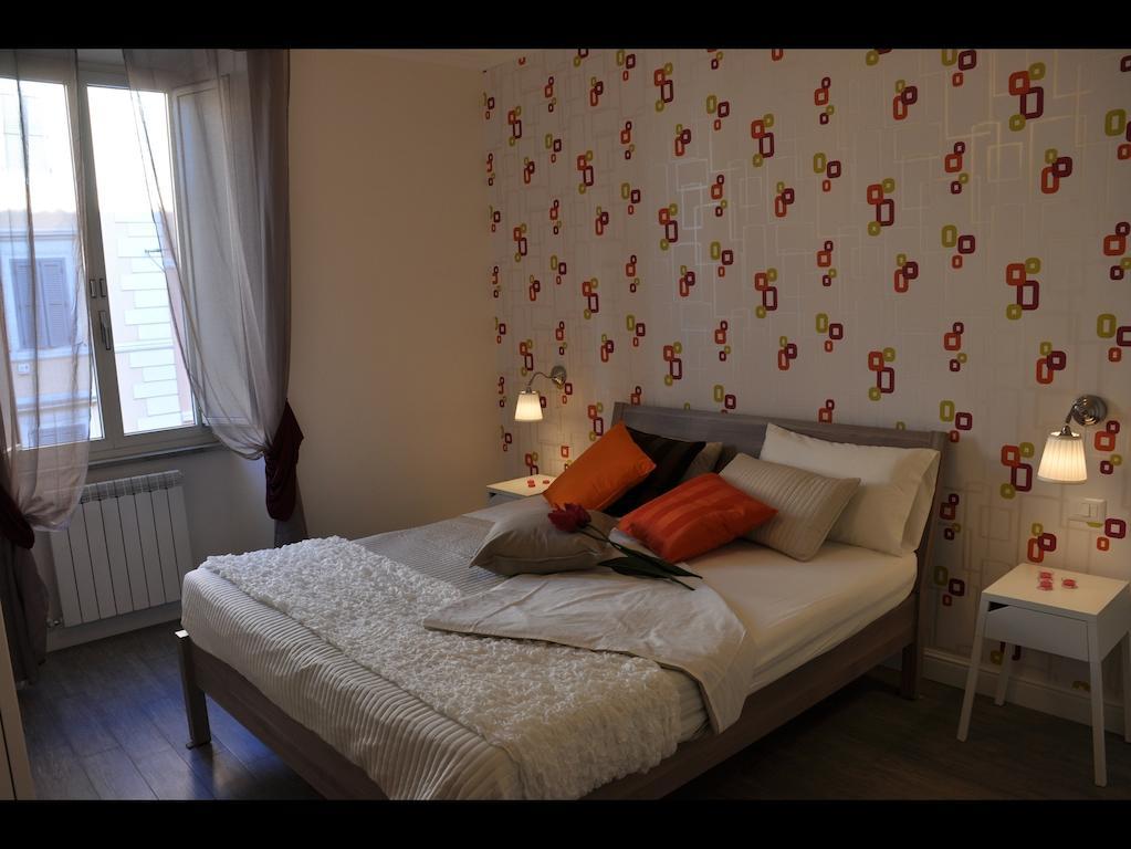 Just Colosseum Suite Rome Room photo